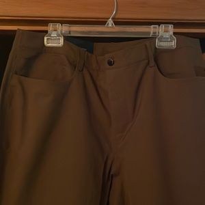 LULULEMON Men’s Slim Pants